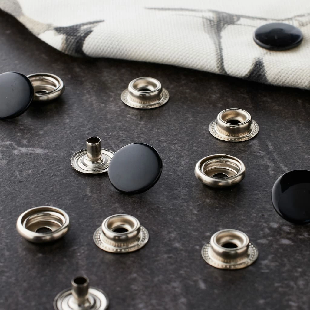 Cheap βοΈ Black Heavy Duty Snaps by Loops & Threads™ π - Image 2