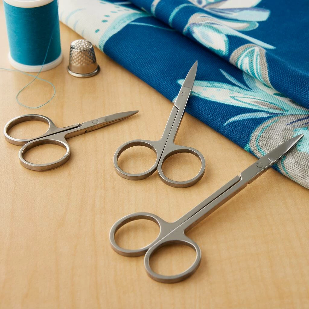 Discount 𧨠12 Packs: 3 ct. (36 total) Embroidery Scissor Set by Loops & Threads™ π - Image 2
